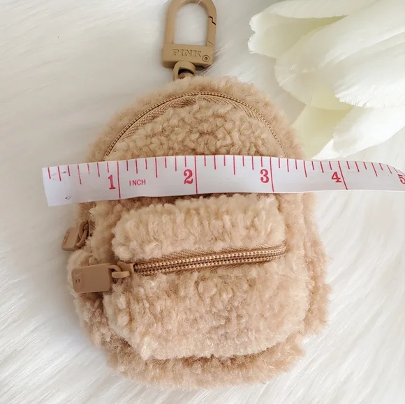 Pink Victoria's Backpack Keychain - Picture 7 of 8